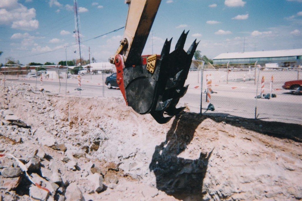 Kenco Hardrock Excavator Twist-A-Bucket